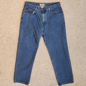 L.L. Bean Men's Vintage Classic Straight Blue Jeans - 33×28
